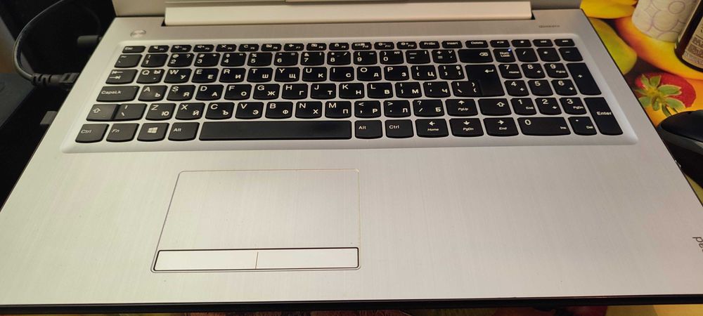 i5 7200u ,8gb ddr4 ,ssd256, nvidia 920mx