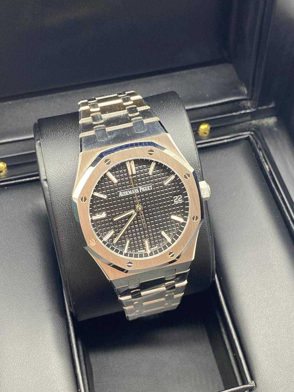 Audemars Piguet Royal Oak 41mm Black Dial