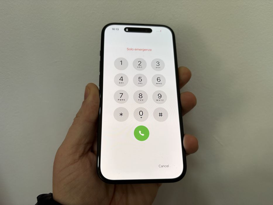 Iphone 15, Black, pentru piese