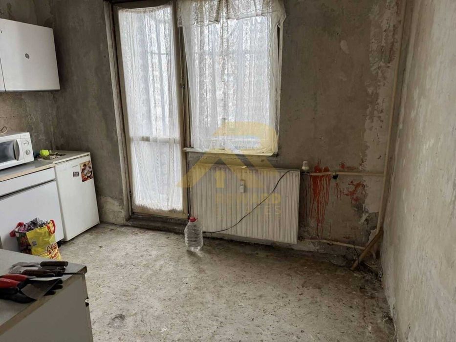 Продава се Тристаен апартамент в София, Света Троица - 62 кв.м за 1928 €/кв.м - Снимка #12