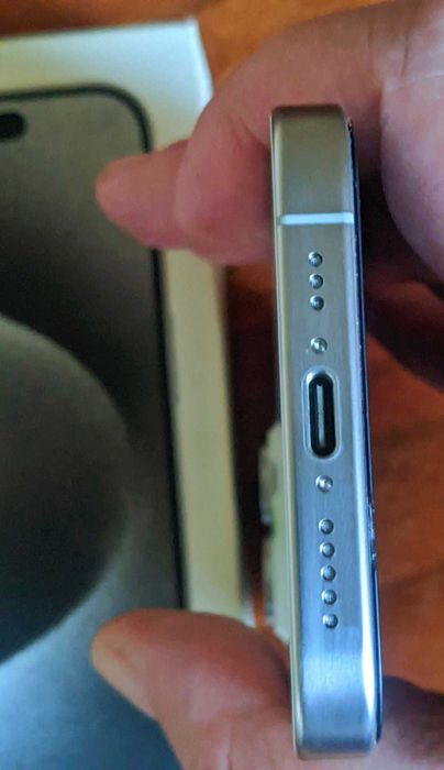 IPHONE 15 PRO, in garantie, stare impecabila ca nou, baterie 99%