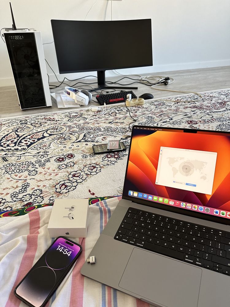 Продам Apple MacBook Pro 16 чип M1 Pro MK183