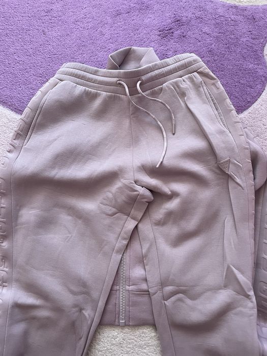 Комлект на Guess