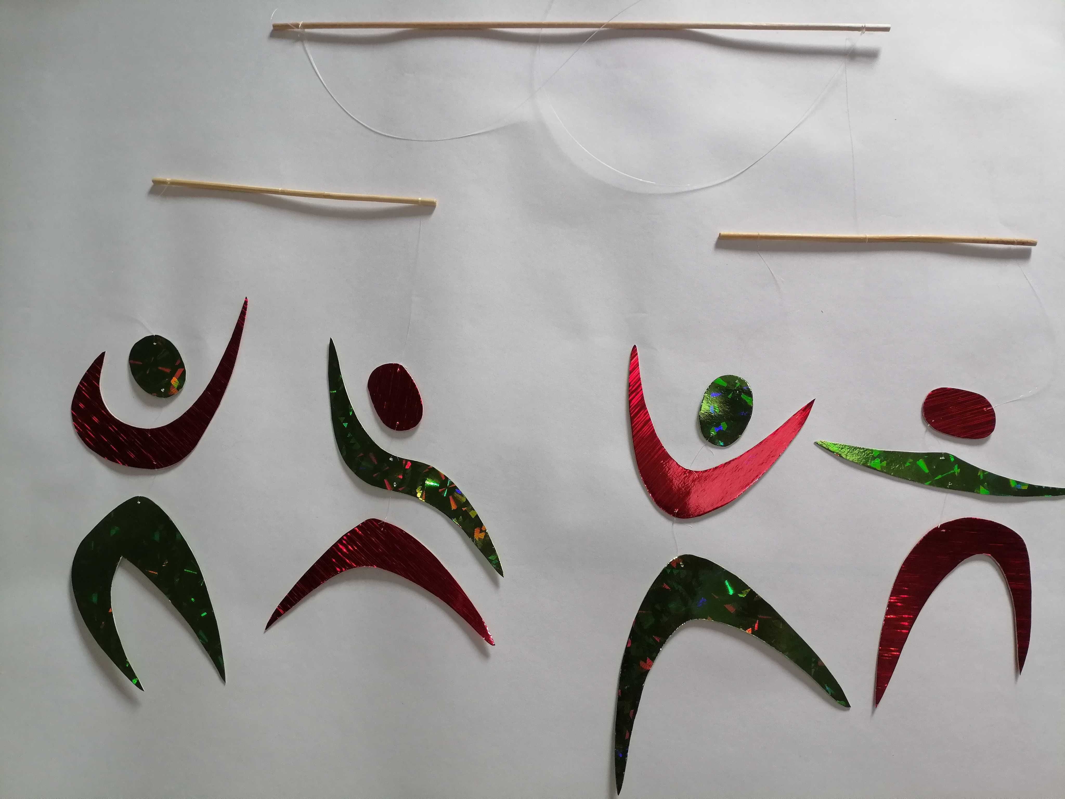 Carusel/ Mobil DANSATORII - Material Montessori
