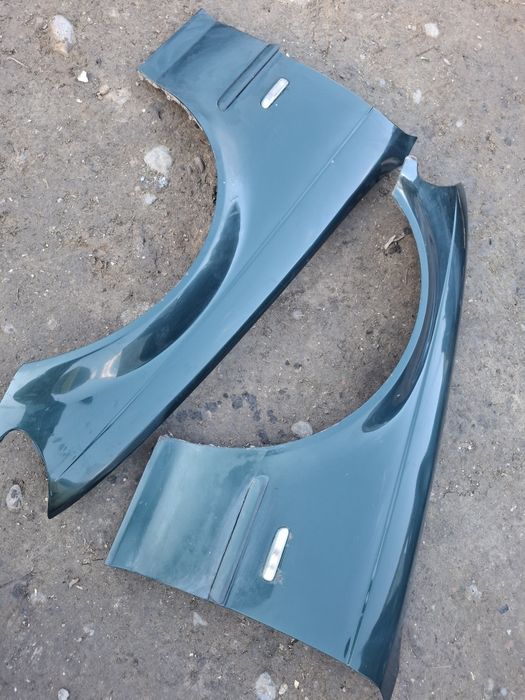 Aripi BMW e46 320 diesel în stare impecabila