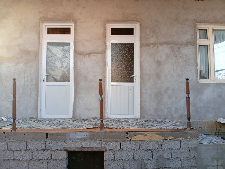 12 sotx uchastka sotiladi