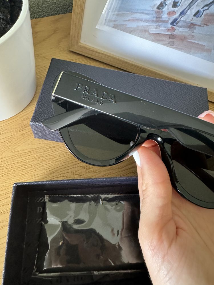 Prada слънчеви очила PRADA SPR 13Y 1AB-5S0