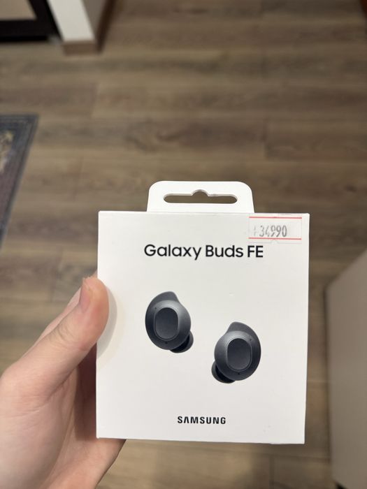 Беспроводной наушник сатам