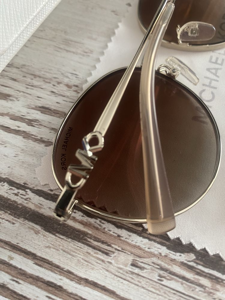 Слънчеви очила Michael Kors