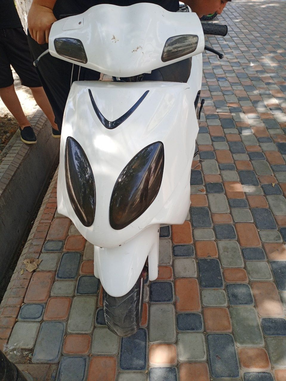 Sukuter.suruchni.sotiladi.150kub