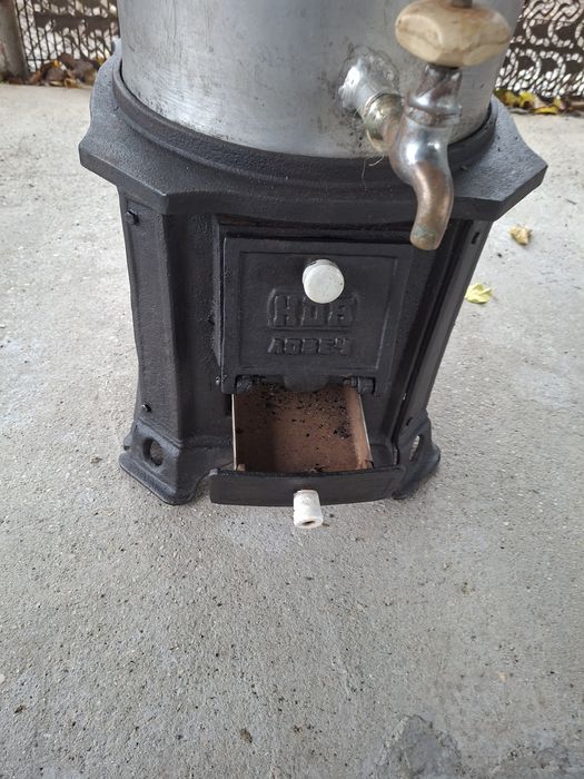 Боилер на дърва.