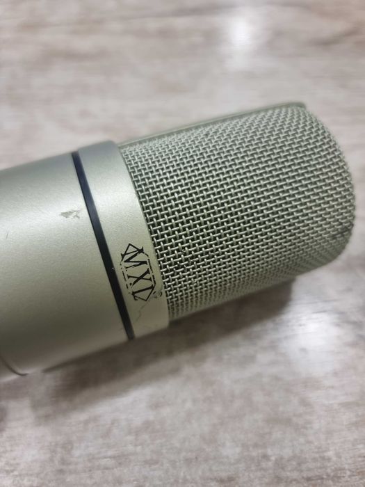 Студиен микрофон MXL 990