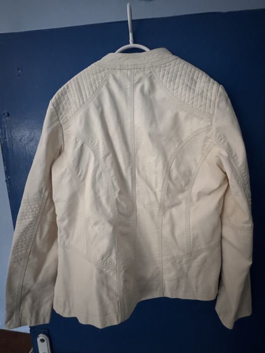 Дамски палта и якета