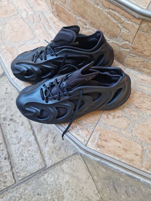 Adidasi adidas adifom q