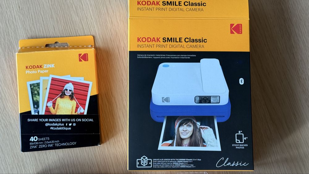 Фотоапарат за моментни снимки Kodak Smile Classic