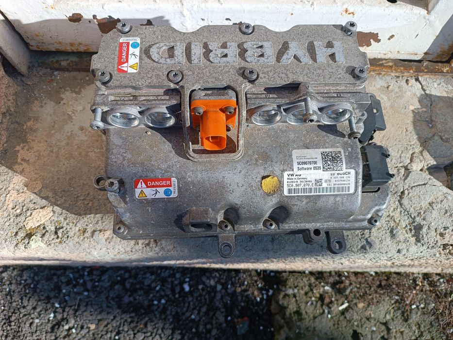 Invertor baterie Volkswagen Jetta