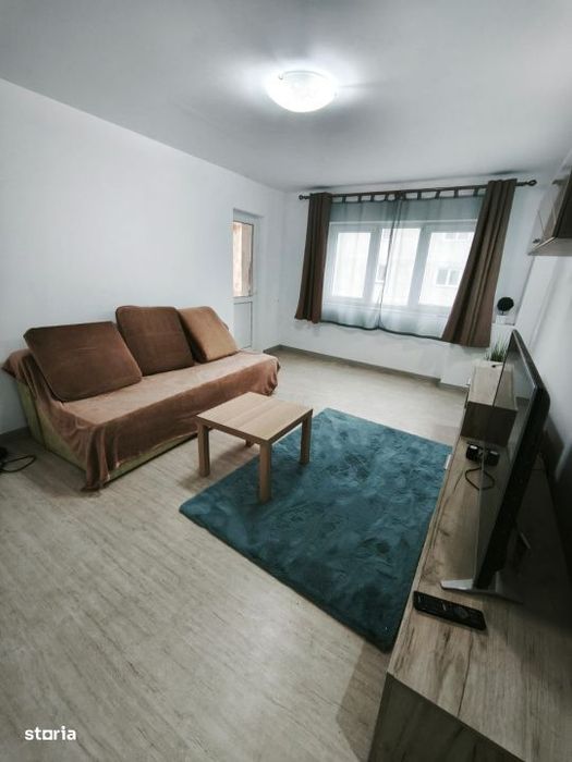 Apartament 3 camere, 64mp, etaj 3, zona Penny, Radauti