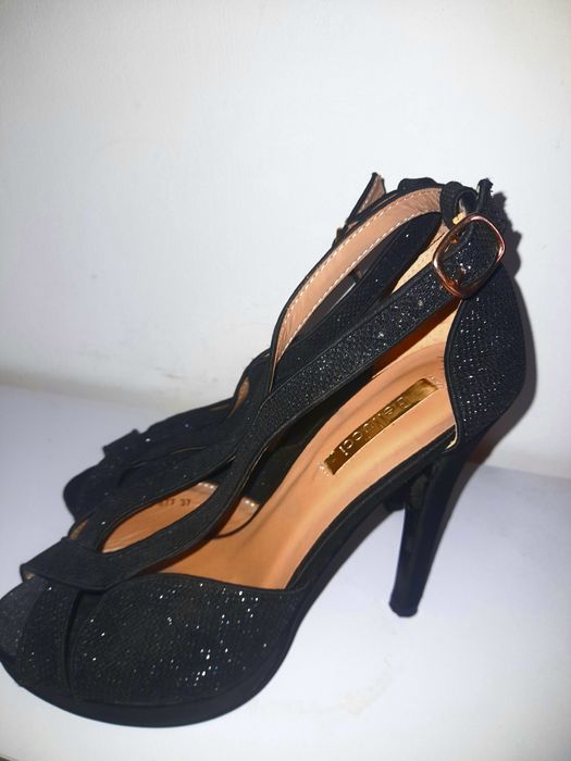 Sandale Belluci elegante