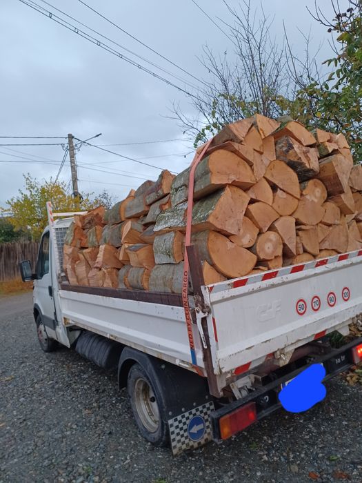 Vând lemne de foc fag frasin brad.  Transport Gratuit