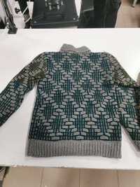 Детски пуловери , от вълна,  размери в раменете 32 см, дължина 50 см