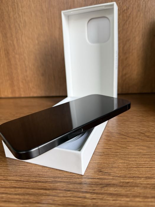 Vand iPhone 16 pro