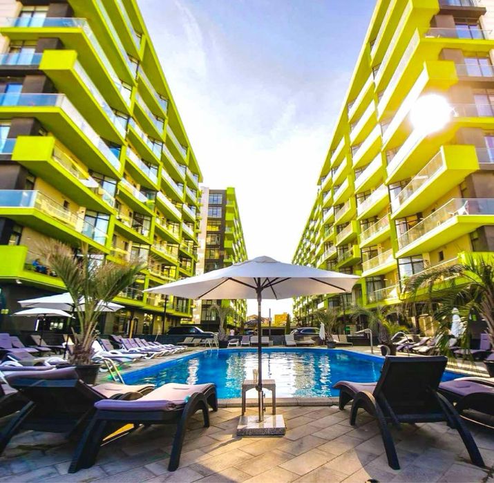 Studio cu 2 camere cu vedere la mare in Alezzi Beach Resort