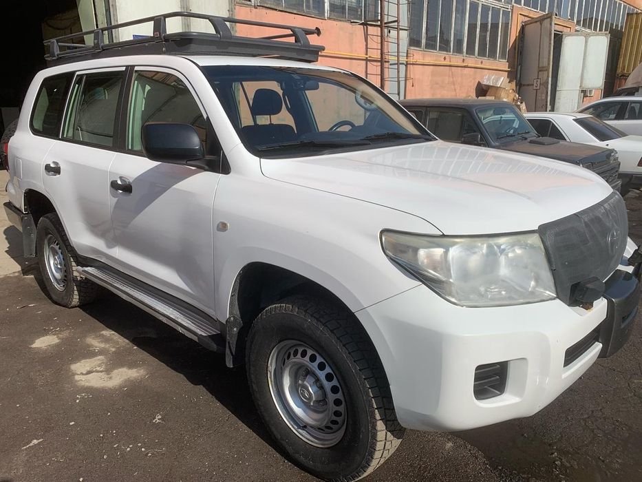 Продается Land Cruiser 200.