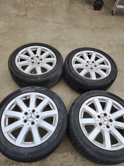 Vând jante Mercedes