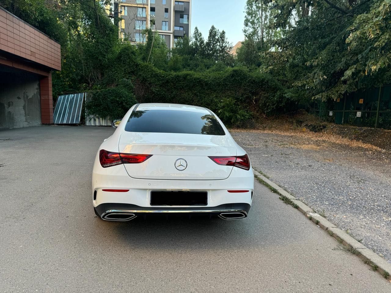 Mercedes-Benz CLA 200