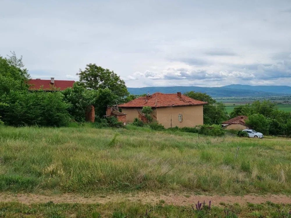 Стара къща до София 35 км с.Владимил