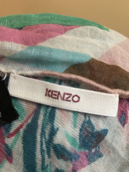 Esarfa Kenzo , autentica, impecabila , in si matase