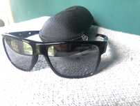 Oakley слънчеви очила