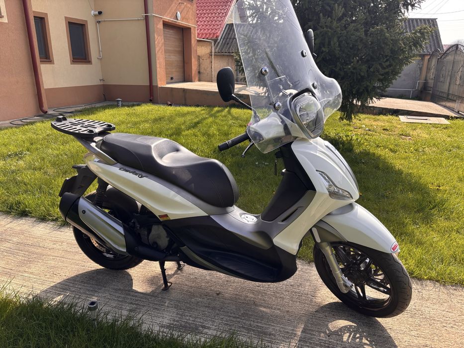 Piaggio Beverly 350 ST