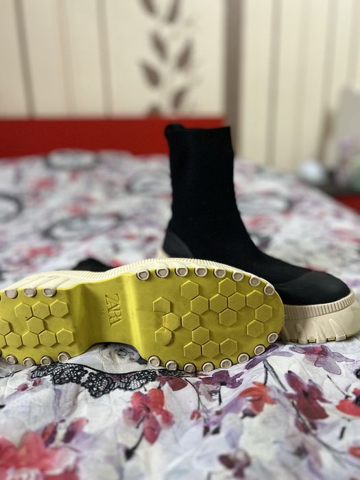 Дамски боти ZARA 38