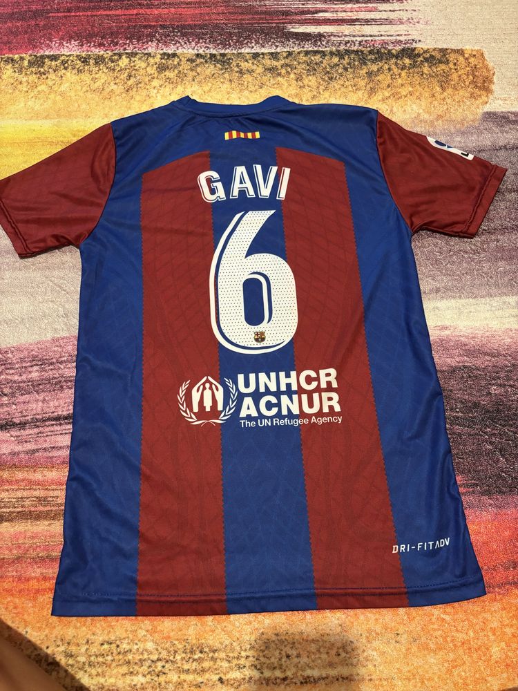Тениска Gavi .   .