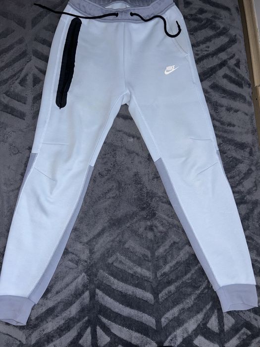 Pantaloni Nike Tech Baby Blue