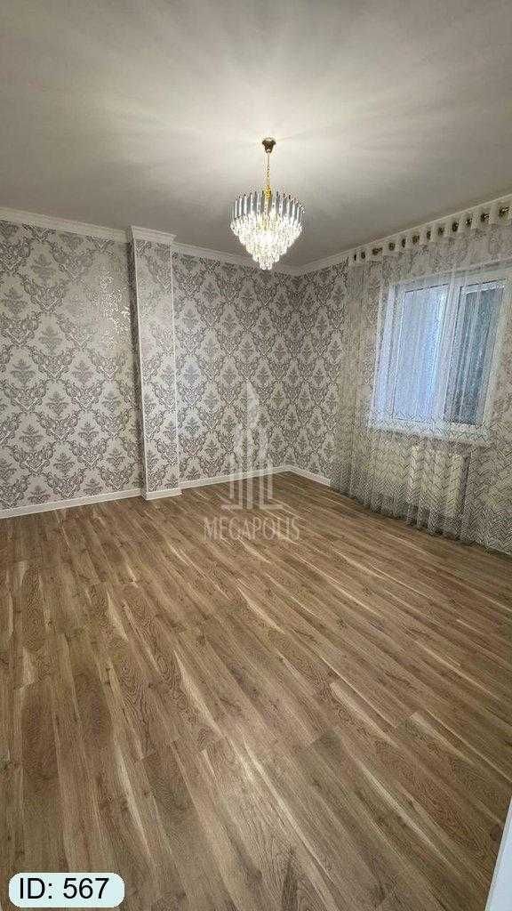 Eski 25-24 avto baza 3 xona kvartira sotiladi