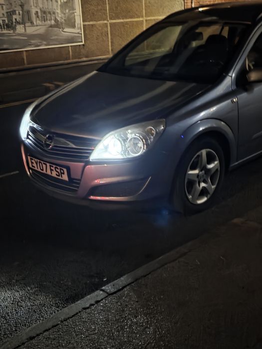 De vanzare Opel Astra H 1.7 VOLAN STANGA