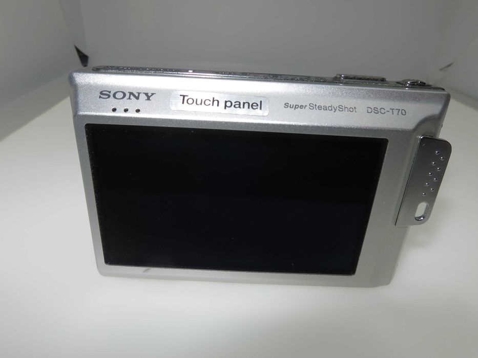 Sony CyberShot T70 ултр компактен супер тънък цифров фотоапарат камера