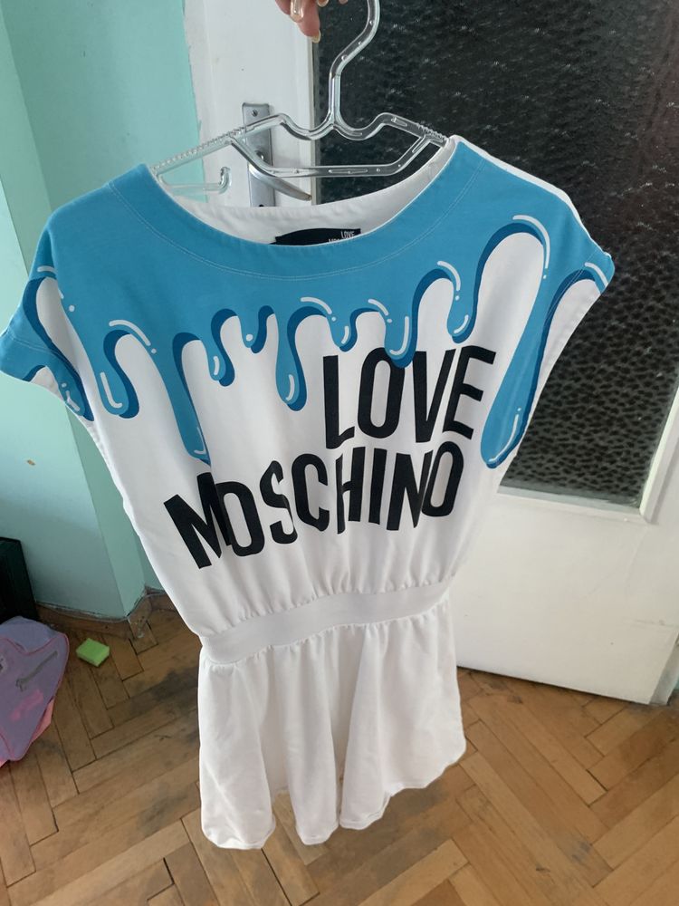 Рокля MOSCHINO Мошино