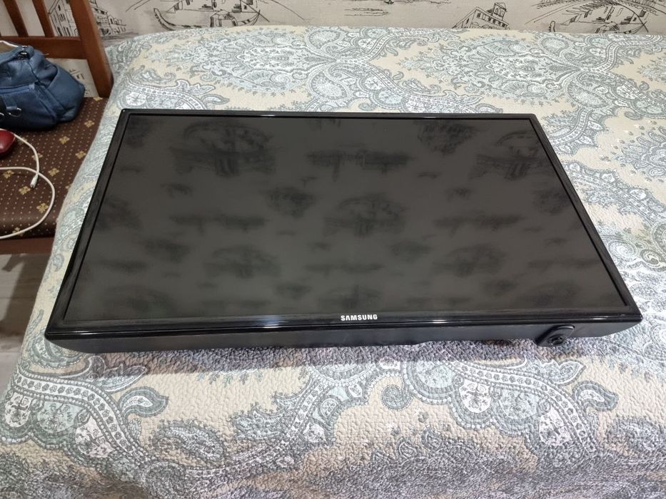 Телевизор Samsung  32