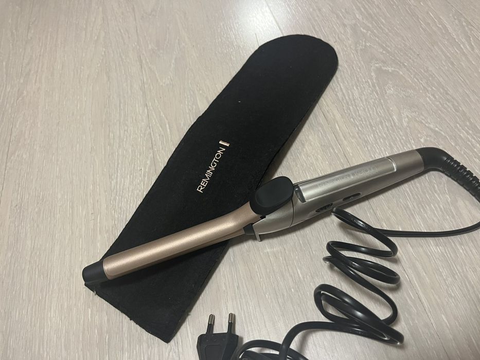 Продавам маша за къдрене Remington