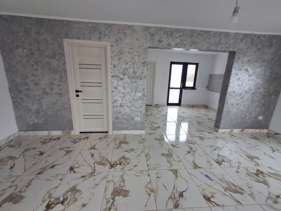 Casa la gata merita vazuta