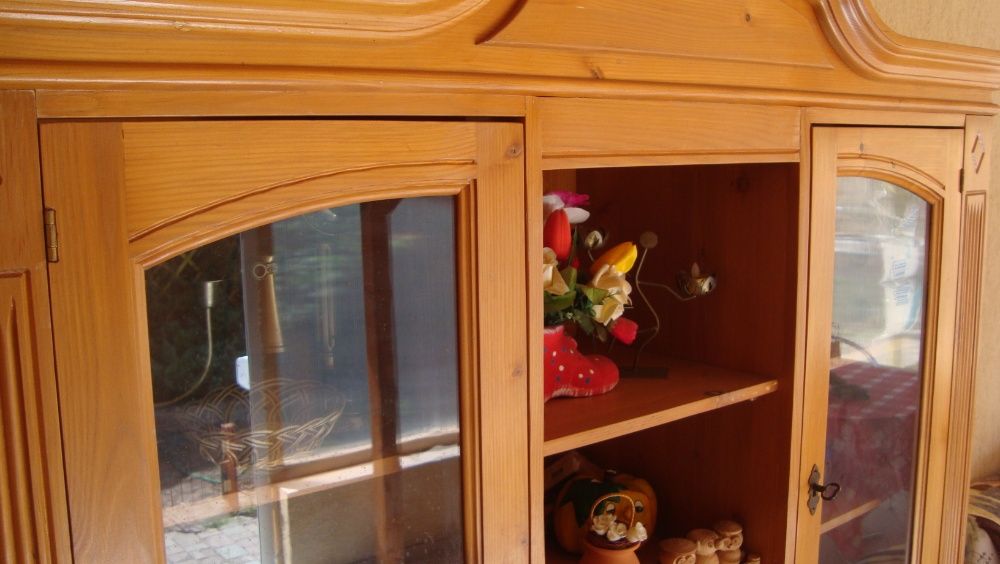 Vitrina- dulap din lemn masiv-Germania