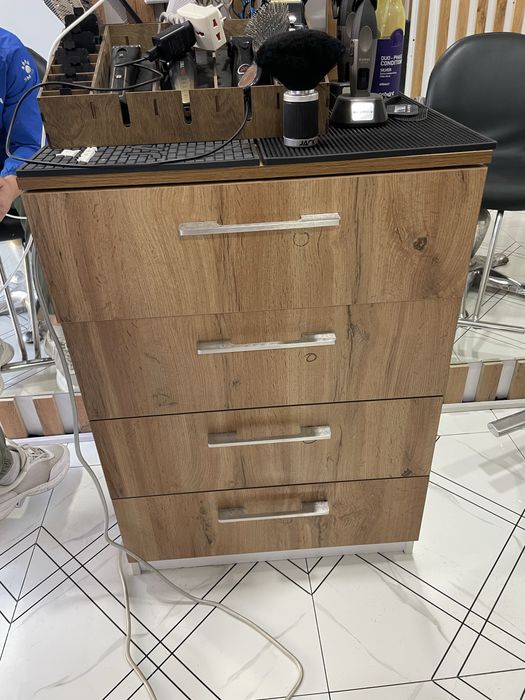 комод, komod komot sotiladi 2 ta