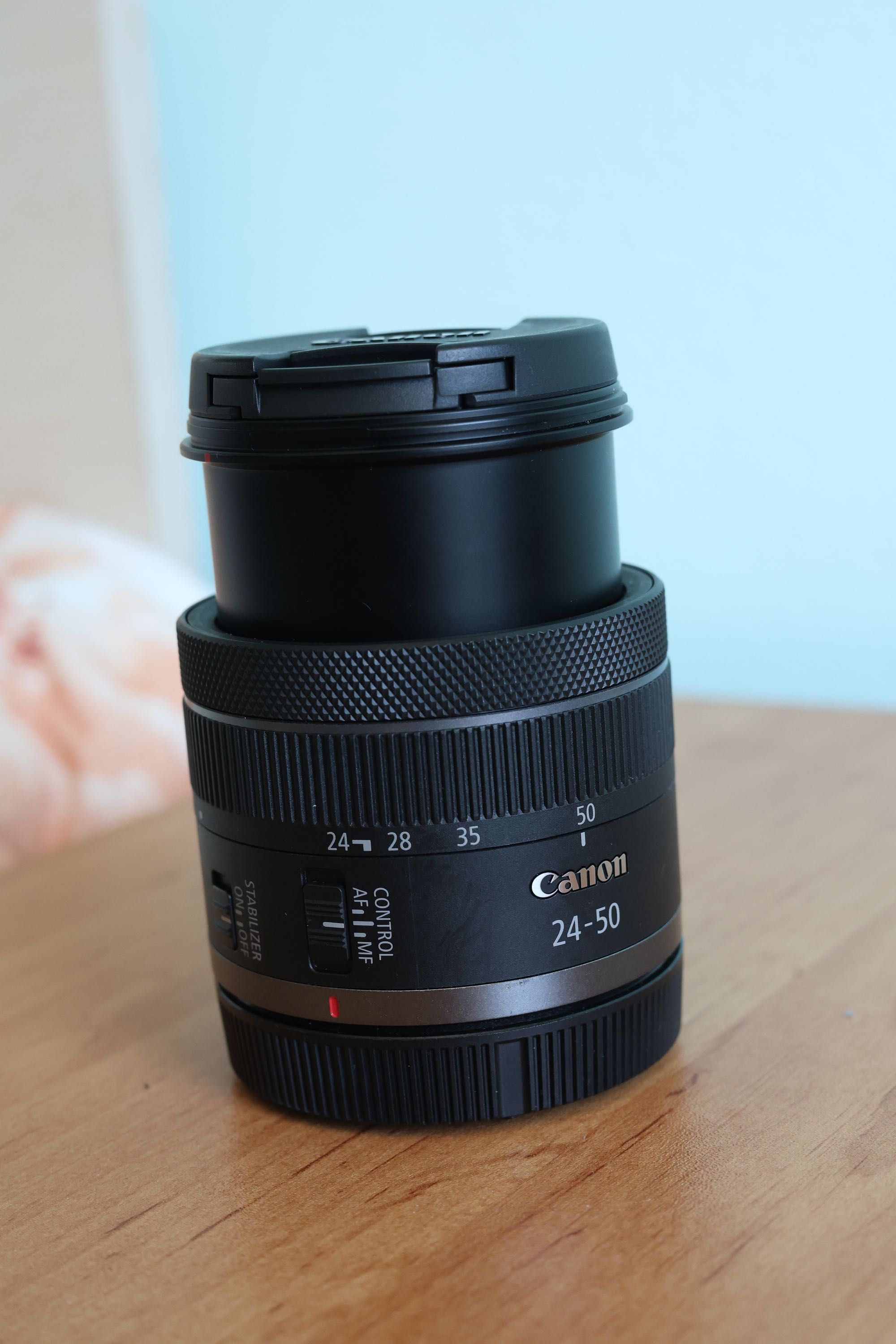 Oбективи Canon RF 50mm f/1.8 STM +  Canon RF 24-50mm f/4.5-6.3 IS STM