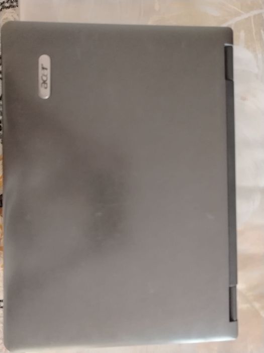 Продается ноутбук на запчасти