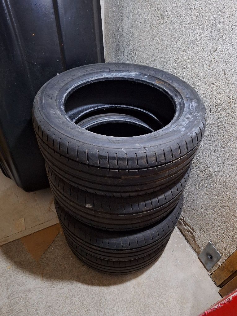 Гуми DUNLOP Sport Maxx 225/55R17