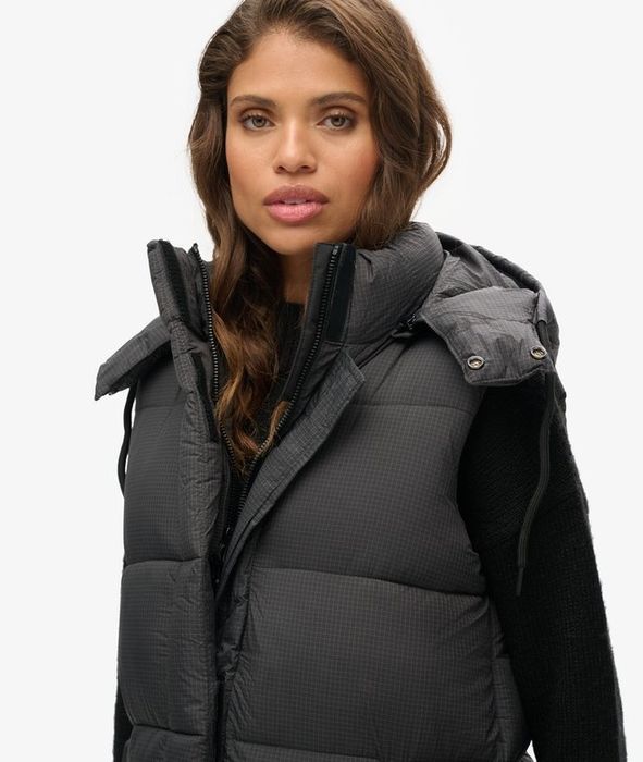 Дамски  зимен дълъг елек Superdry