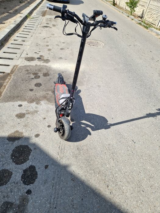 Vând malaguti f12 și trotineta electrica kaabo MANTIS